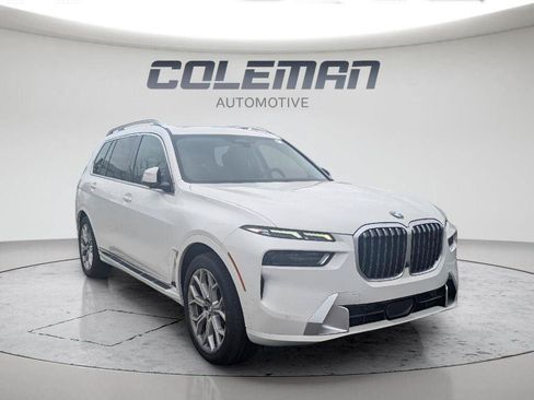 Used 2025 BMW X7 xDrive40i AWD/4WD image 21