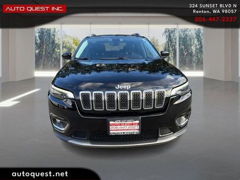 Used 2019 Jeep Cherokee Limited AWD/4WD image 2