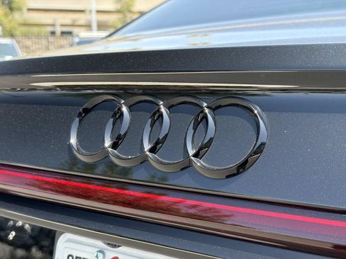 Used 2024 Audi A8 L 3.0T AWD/4WD image 28