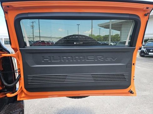 New 2024 GMC Hummer EV 3X image 13