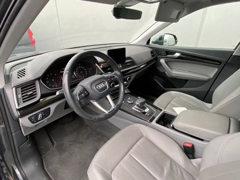 Used 2019 Audi Q5 2.0T Premium w/ Convenience Package AWD/4WD image 7