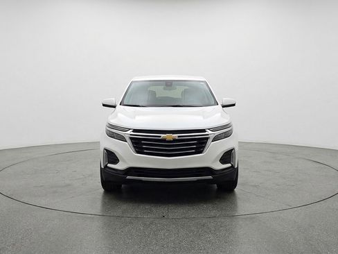 Used 2025 Chevrolet Equinox LT image 2
