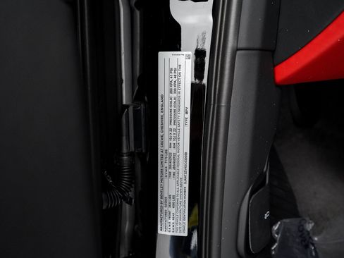 New 2025 Bentley Bentayga image 49