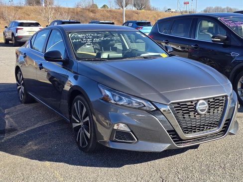 Used 2019 Nissan Altima 2.5 SR image 6