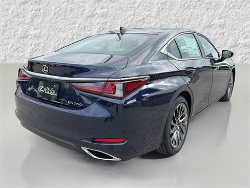 New 2025 Lexus ES 350 Ultra Luxury image 3