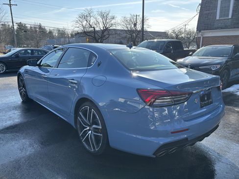 Used 2022 Maserati Quattroporte Modena Q4 image 3