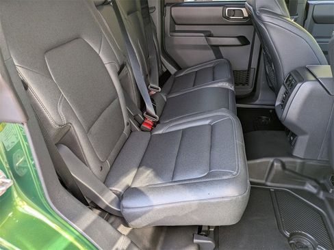 New 2025 Ford Bronco Badlands w/ Sasquatch Package image 19