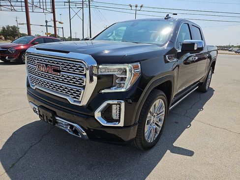 Used 2022 GMC Sierra 1500 Denali w/ Denali Premium Package AWD/4WD image 1