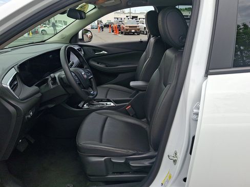 Used 2024 Buick Encore GX Sport Touring AWD/4WD image 27
