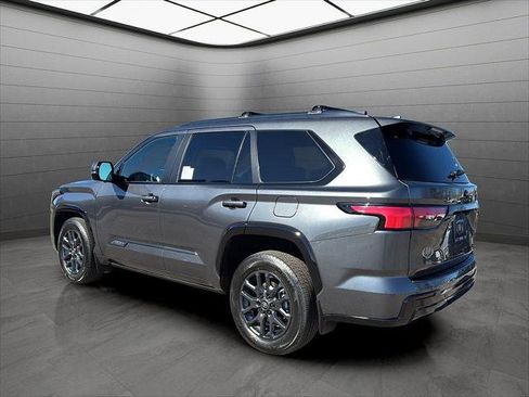 New 2026 Toyota Sequoia Platinum AWD/4WD image 25