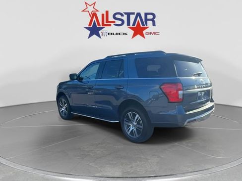 Used 2023 Ford Expedition XLT RWD image 5