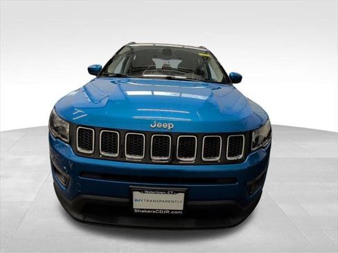 Certified 2018 Jeep Compass Latitude w/ Popular Equipment Group image 9