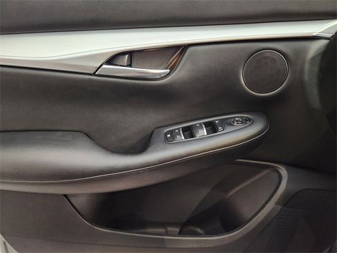 Used 2019 INFINITI QX50 Luxe w/ Navigation Package image 25