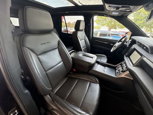 Certified 2024 GMC Yukon Denali AWD/4WD image 29