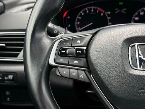 Used 2018 Honda Accord Sport image 31