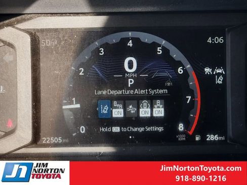 Used 2025 Toyota 4Runner SR5 image 17