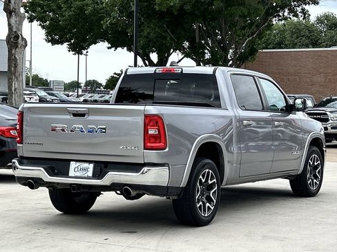 Used 2025 RAM 1500 Laramie AWD/4WD image 4
