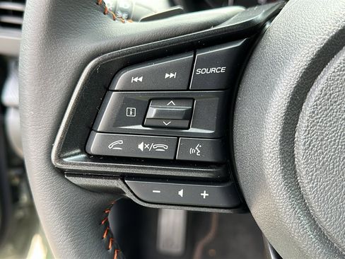 Certified 2025 Subaru Crosstrek 2.5i Limited AWD/4WD image 13