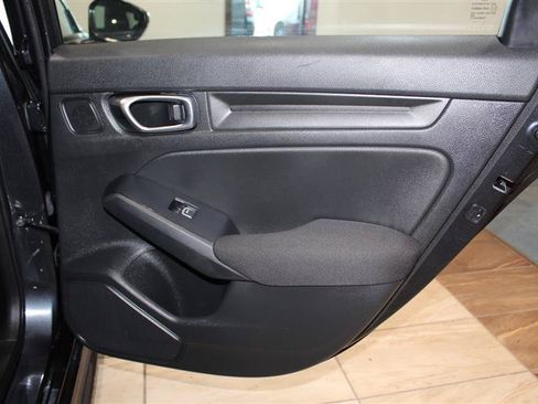 Used 2025 Honda Civic Sport image 31