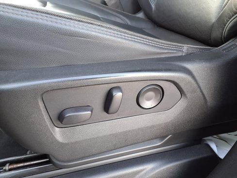 Used 2021 Chevrolet Tahoe High Country image 12