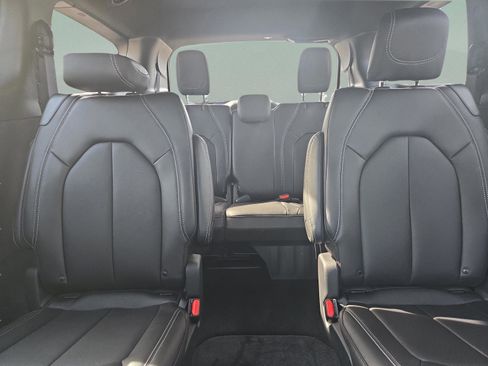 New 2026 Chrysler Voyager LX image 15