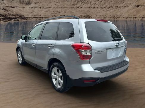 Used 2015 Subaru Forester 2.5i Premium w/ All-Weather Package AWD/4WD image 7