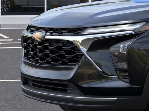 New 2026 Chevrolet Trax LT w/ LT Convenience Package FWD image 13