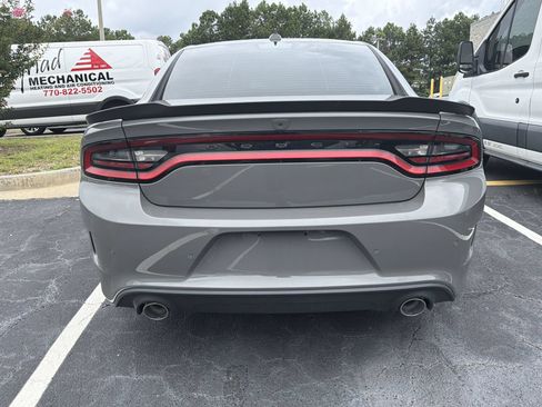 Used 2023 Dodge Charger R/T w/ Plus Group RWD image 8