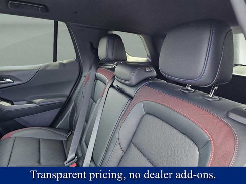 New 2026 Chevrolet Equinox RS w/ Convenience Package III FWD image 31