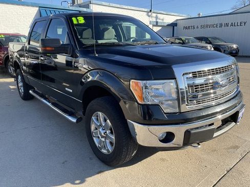 Used 2013 Ford F150 XLT w/ XLT Chrome Pkg image 2