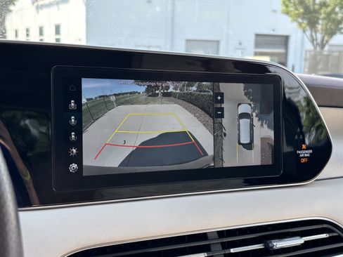 Used 2020 Hyundai Palisade Limited FWD image 25