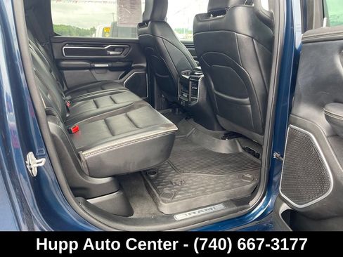Used 2022 RAM 1500 Laramie w/ Sport Appearance Package AWD/4WD image 17