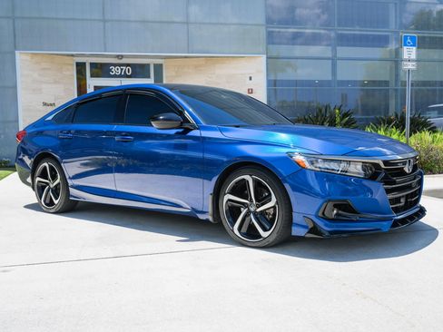 Used 2021 Honda Accord Sport Special Edition image 4