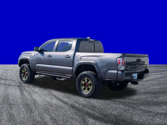 Used 2022 Toyota Tacoma TRD Off-Road w/ TRD Premium Off Road Package AWD/4WD image 6