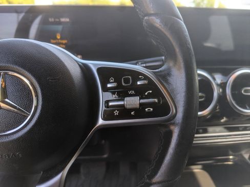 Used 2021 Mercedes-Benz GLA 250 4MATIC image 18