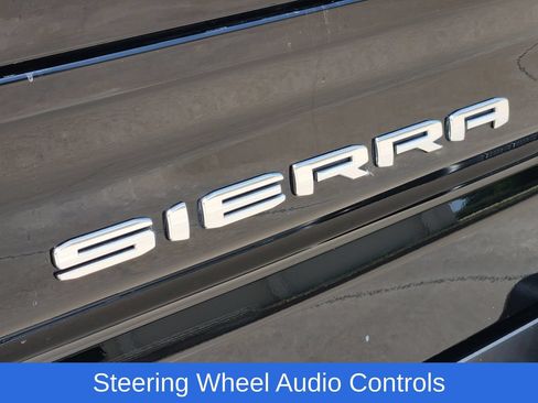 Used 2024 GMC Sierra 1500 AT4 w/ Technology Package AWD/4WD image 8