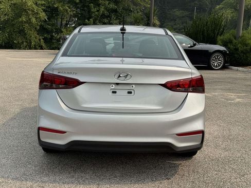 Used 2022 Hyundai Accent SEL FWD image 23