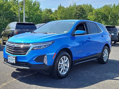Used 2024 Chevrolet Equinox LT w/ LPO, Floor Liner Package AWD/4WD image 3