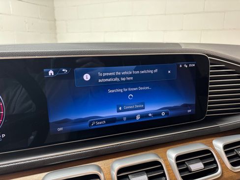 Used 2024 Mercedes-Benz GLE 350 4MATIC image 17