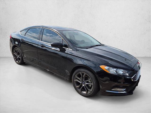 Used 2018 Ford Fusion SE w/ Equipment Group 201A FWD image 6