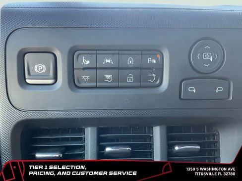 Used 2024 Chevrolet Brightdrop 600 w/ Commercial Equipment Package AWD/4WD image 19