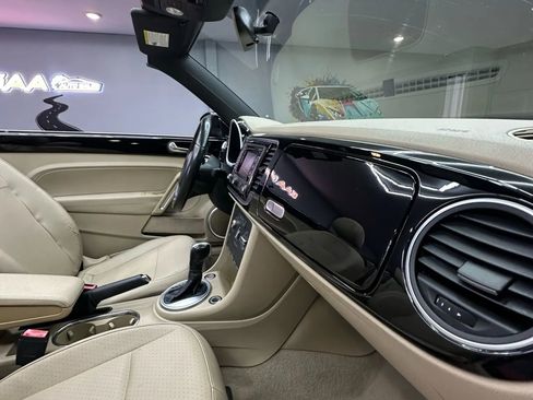 Used 2015 Volkswagen Beetle 1.8T image 30