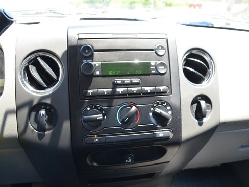 Used 2006 Ford F150 XLT AWD/4WD image 37
