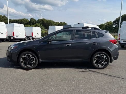 Used 2021 Subaru Crosstrek 2.5i Limited w/ Moonroof Package 2 AWD/4WD image 3