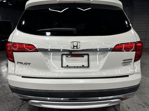 Used 2017 Honda Pilot Touring image 5