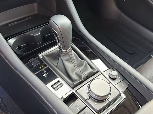 New 2026 MAZDA MAZDA3 2.5 Turbo Sedan w/Premium Plus image 17