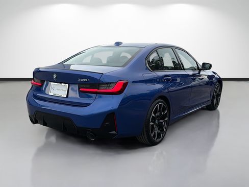 New 2026 BMW 330i Sedan w/ M Sport Package RWD image 3