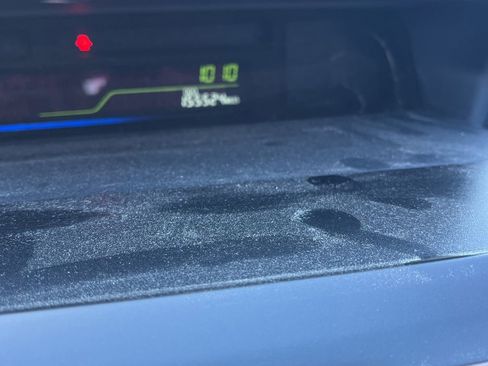 Used 2013 Toyota Prius V Three image 9