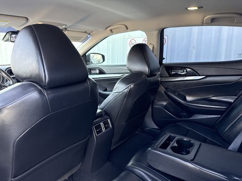 Used 2021 Nissan Maxima 3.5 SV w/ Floor Mat Group image 32