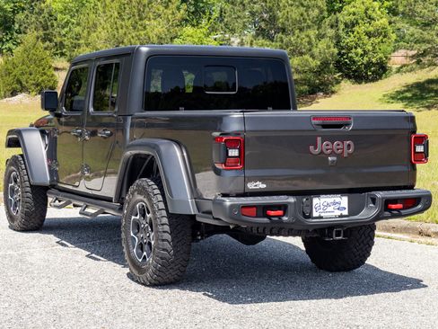 Used 2023 Jeep Gladiator Rubicon w/ LED Lighting Group AWD/4WD image 4